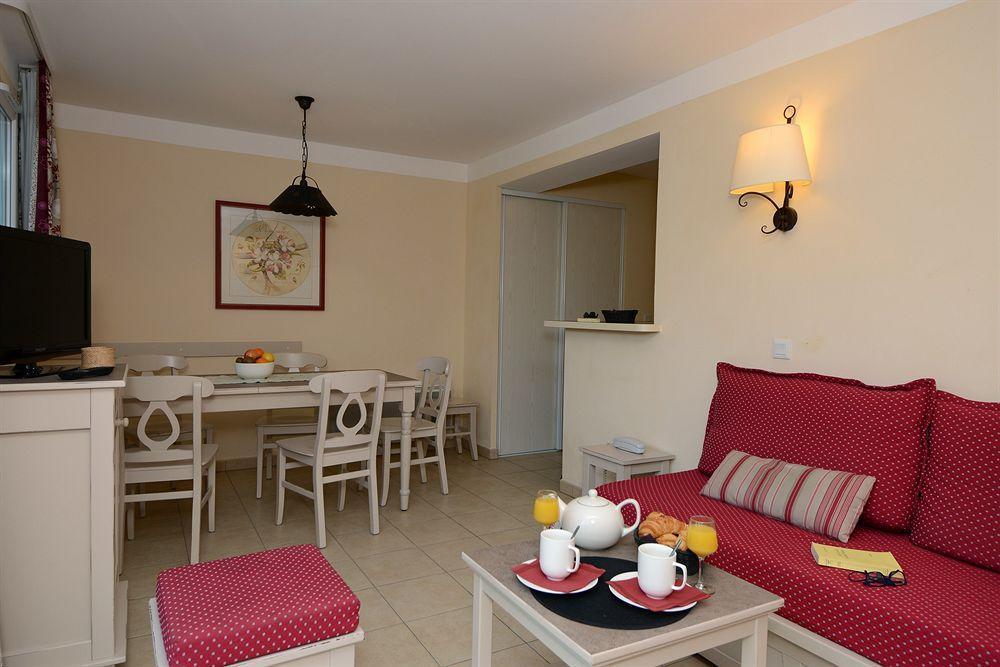 Residence Pierre & Vacances Les Coteaux De Pont-Royal مالمور المظهر الخارجي الصورة