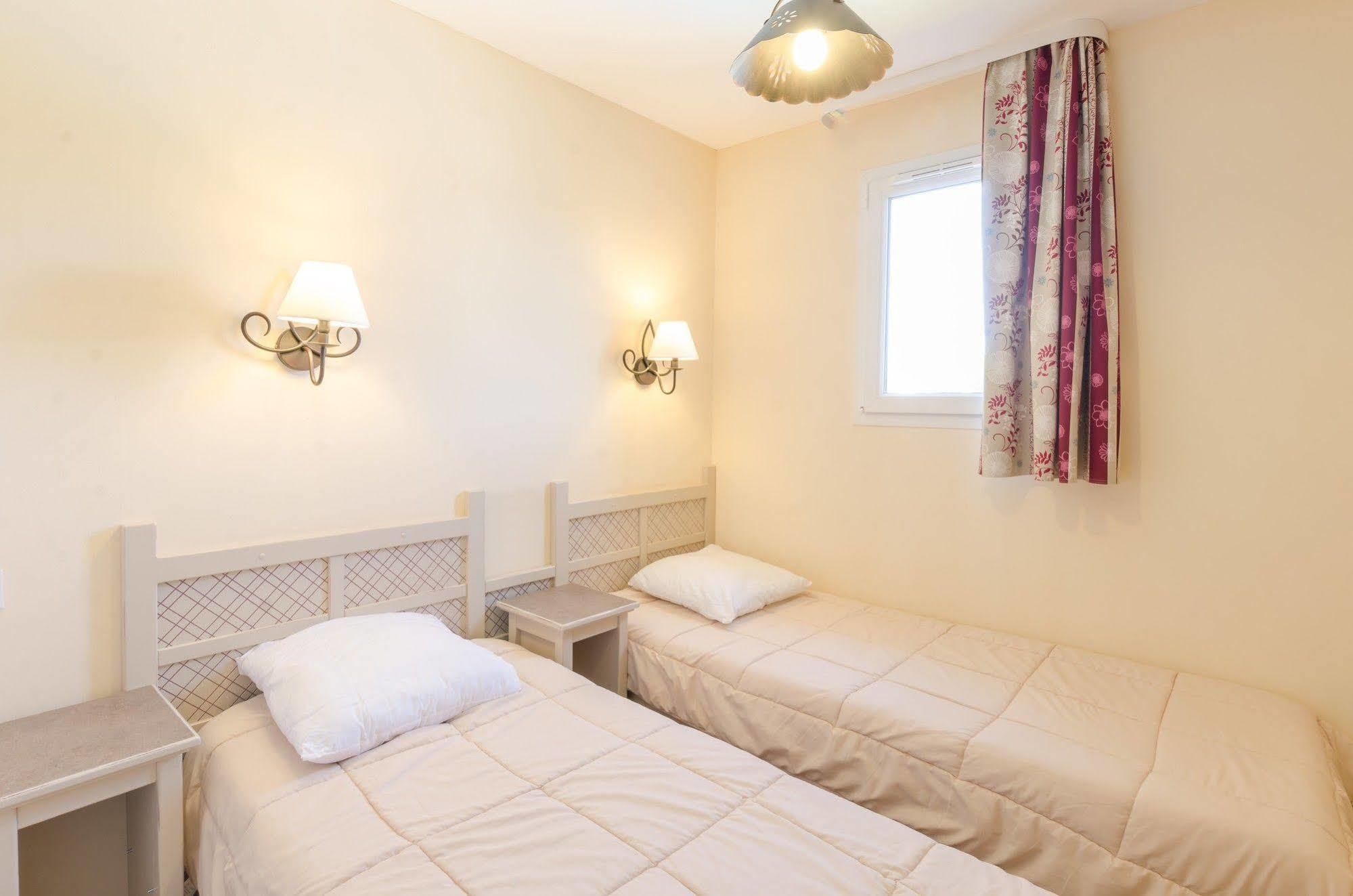 Residence Pierre & Vacances Les Coteaux De Pont-Royal مالمور المظهر الخارجي الصورة