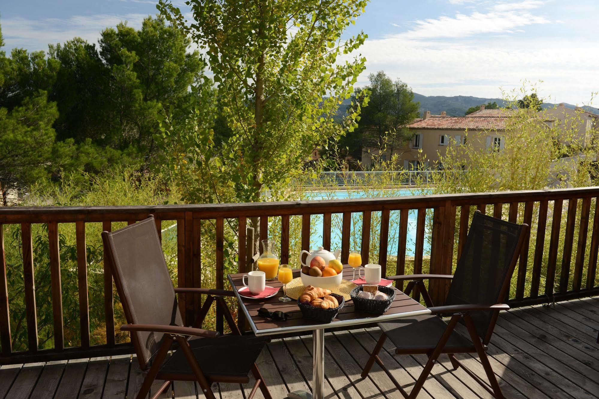 Residence Pierre & Vacances Les Coteaux De Pont-Royal مالمور المظهر الخارجي الصورة