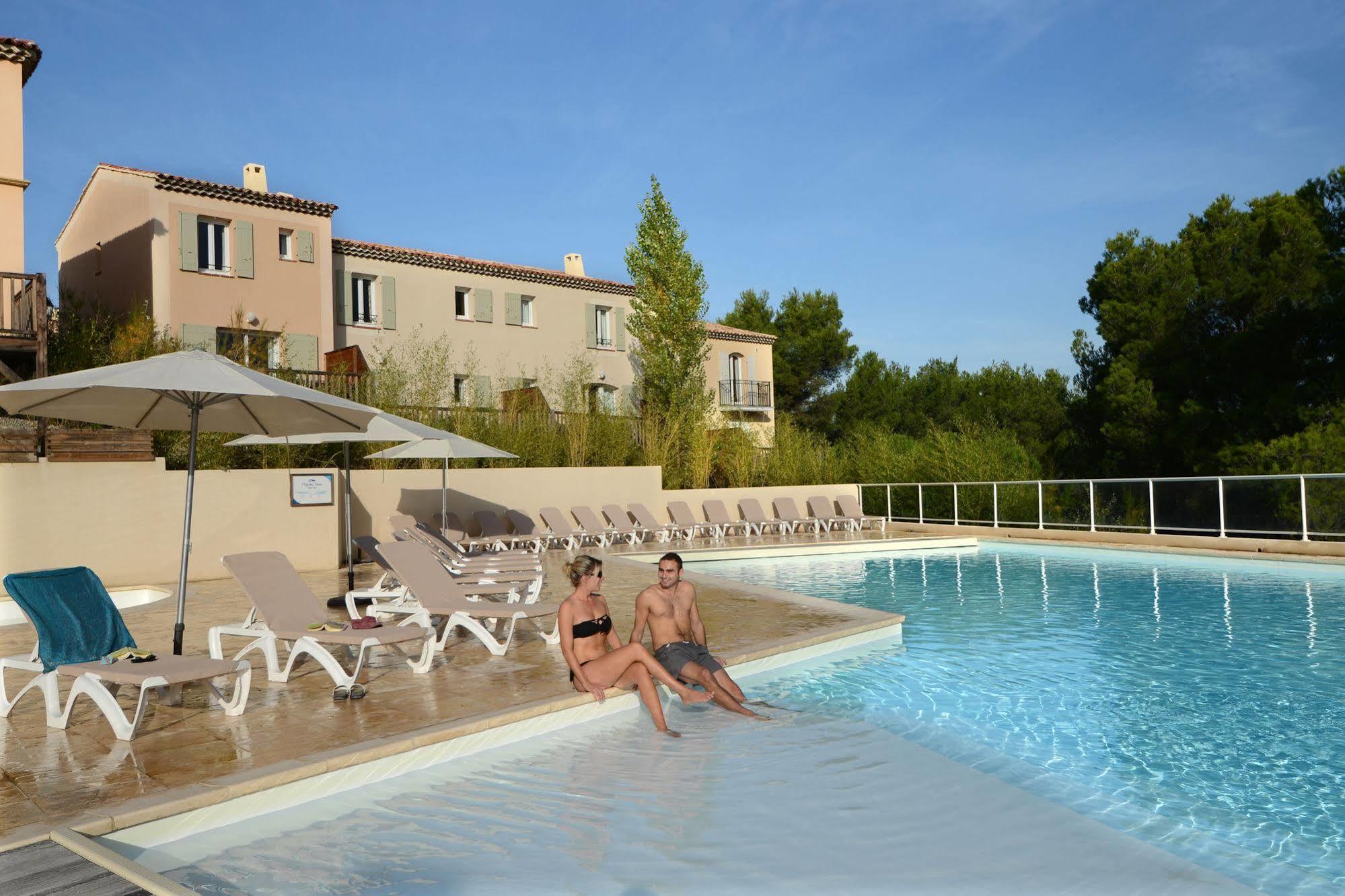Residence Pierre & Vacances Les Coteaux De Pont-Royal مالمور المظهر الخارجي الصورة