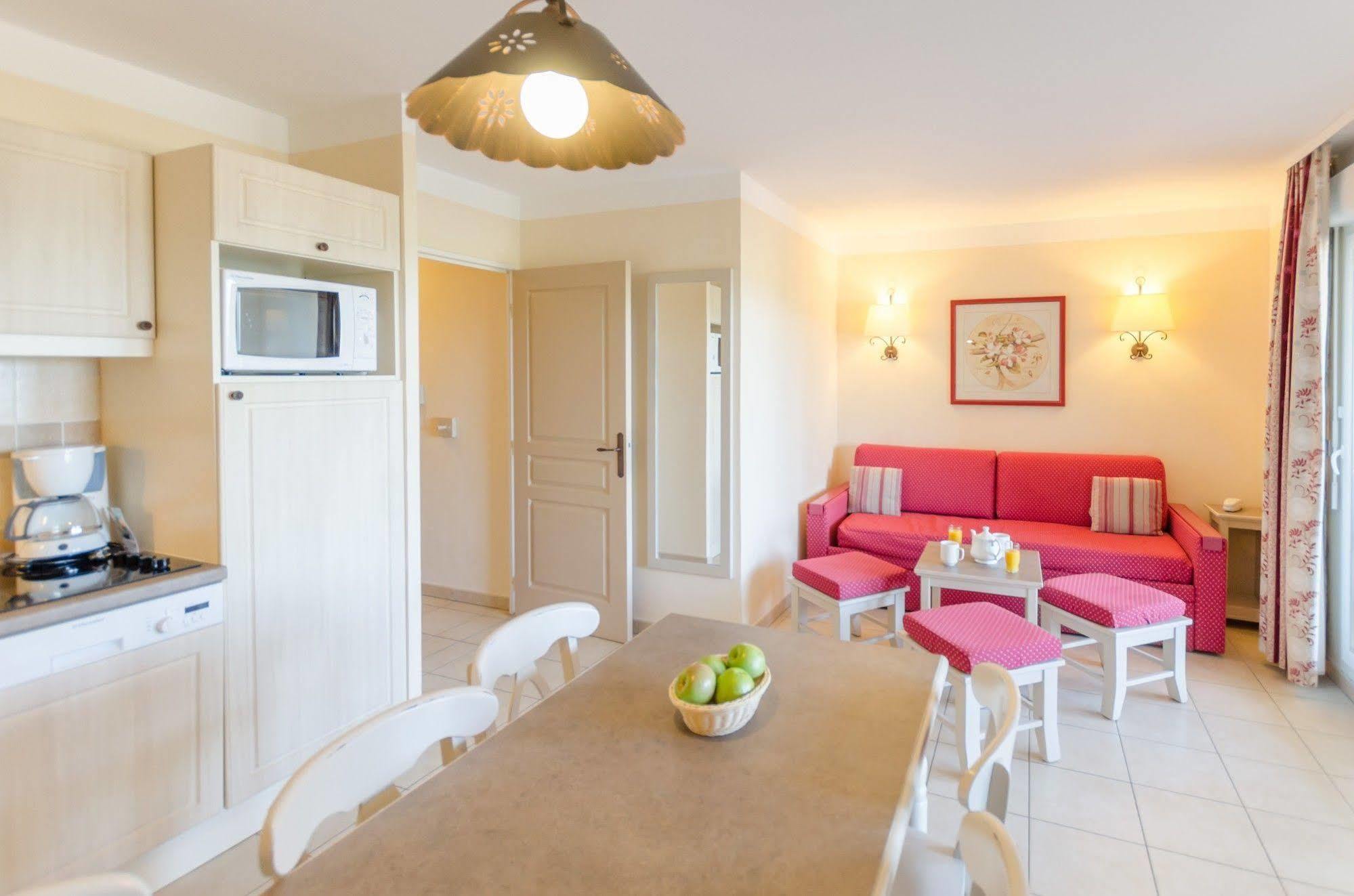 Residence Pierre & Vacances Les Coteaux De Pont-Royal مالمور المظهر الخارجي الصورة